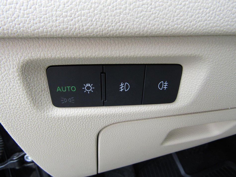 Škoda Octavia IV 2.0TDI 