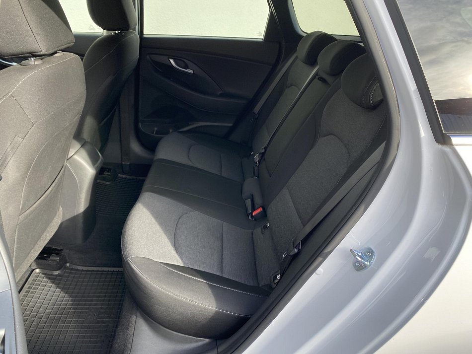 Hyundai I30 1.5 T-GDi Smart 48V