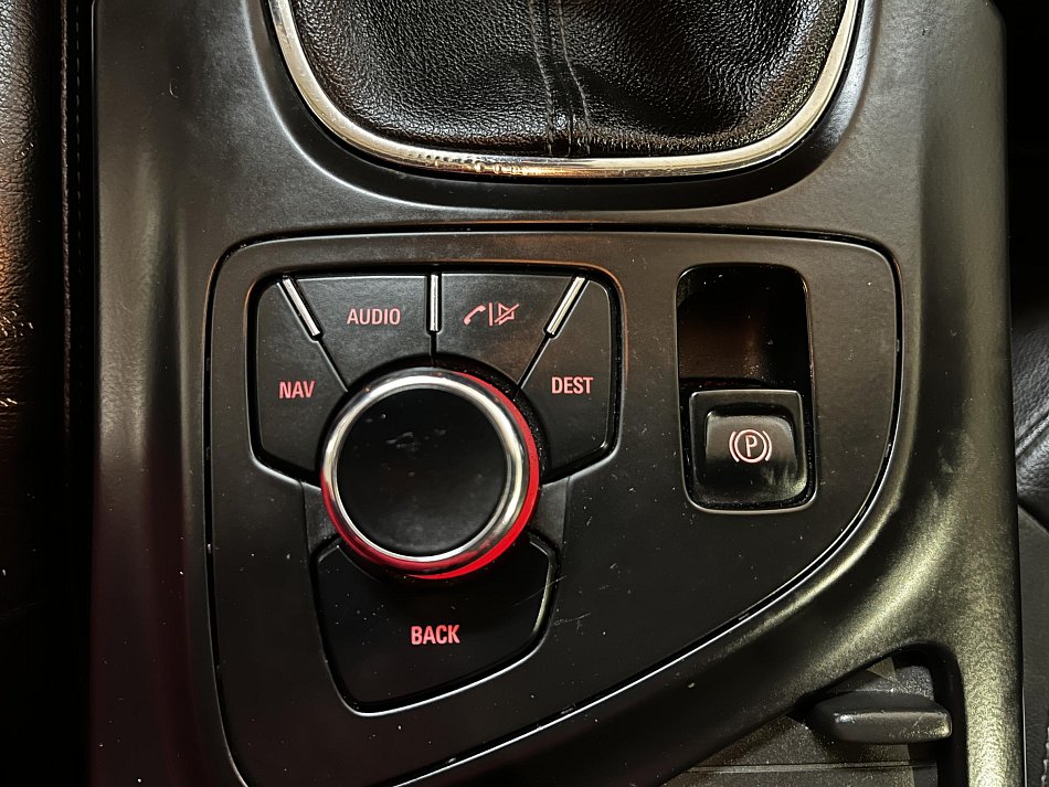 Opel Insignia 2.0CDTi 