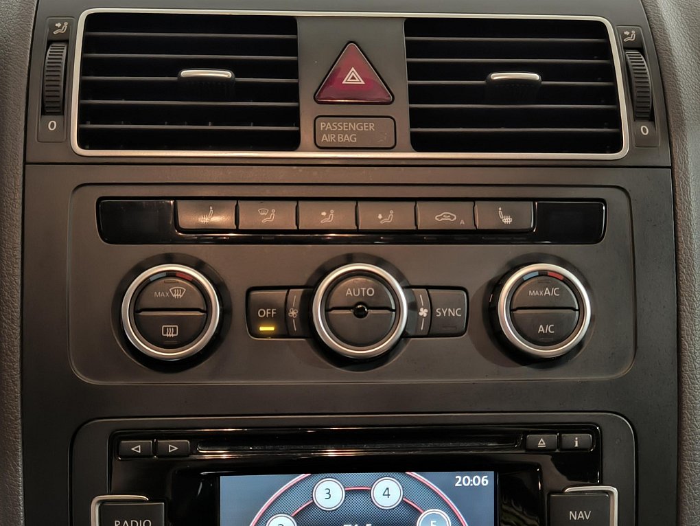 Volkswagen Touran 2.0TDi 