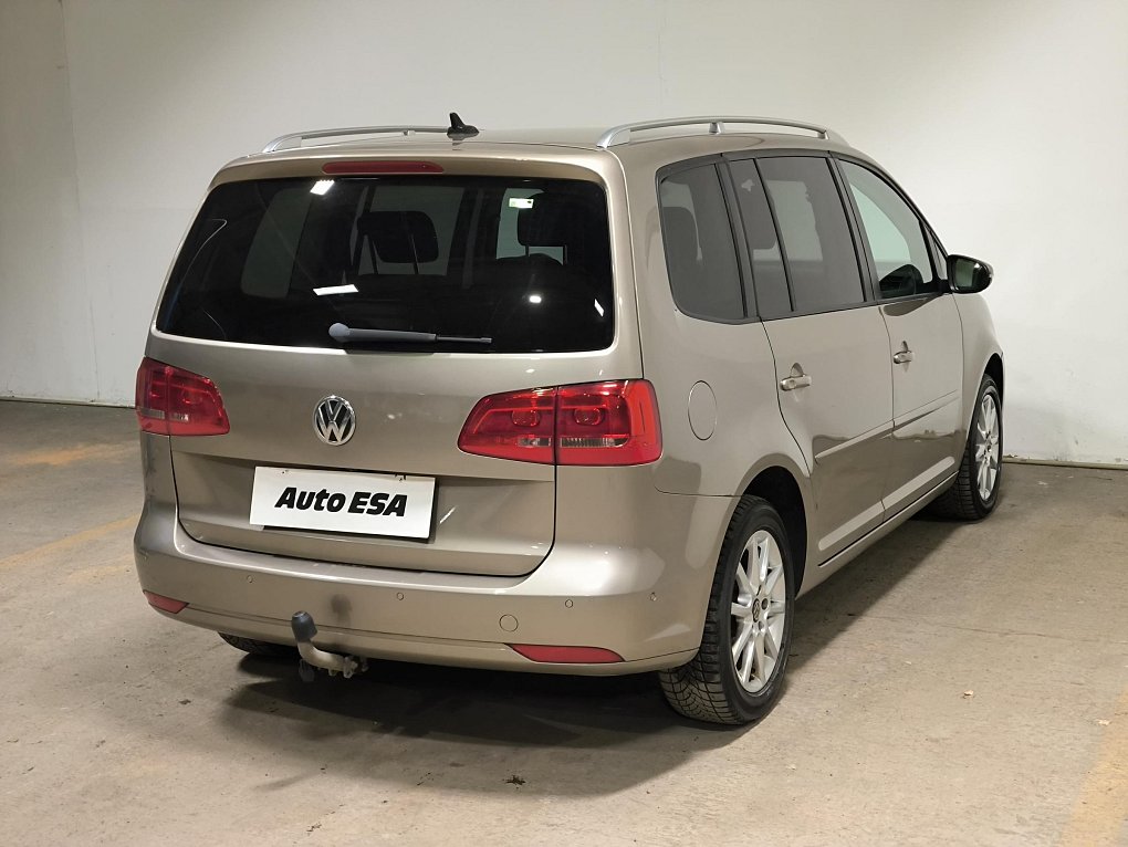Volkswagen Touran 2.0TDi 