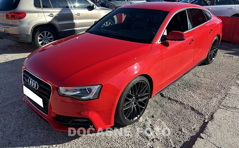 Audi A5 2.0TDi S-line Quattro