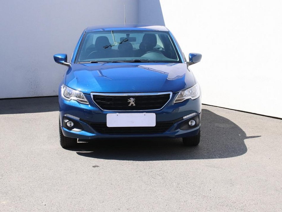 Peugeot 301 1.2 PT Allure