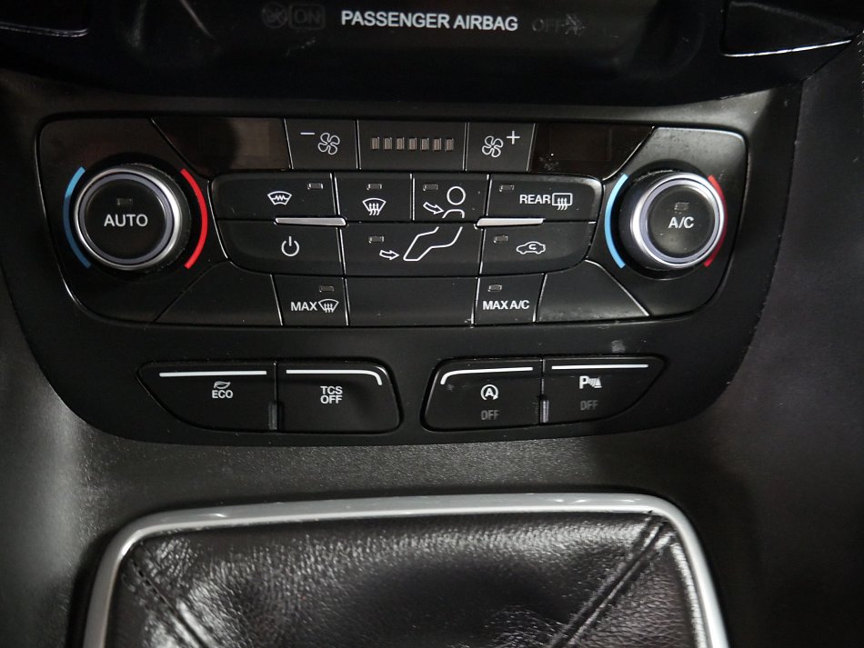 Ford Tourneo Connect 1.5TDCi Titanium MAXi 7MÍST