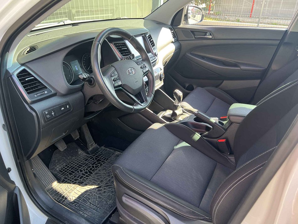 Hyundai Tucson 1.7 CRDi 