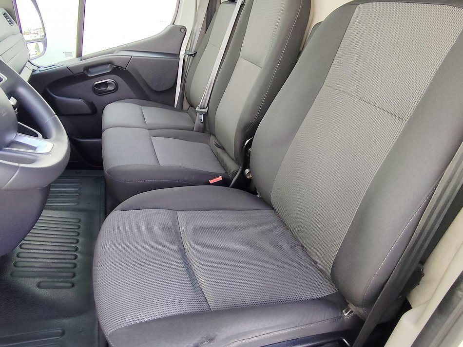 Renault Master 2.2dCi  L1H2
