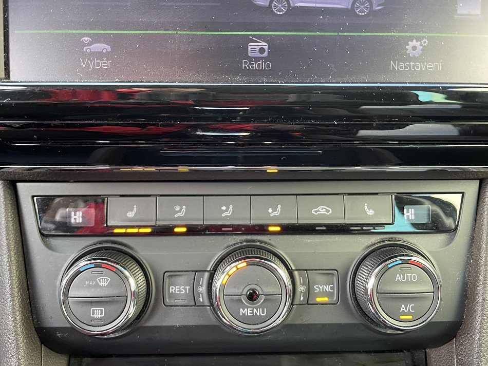 Škoda Superb III 2.0 TDi L&K