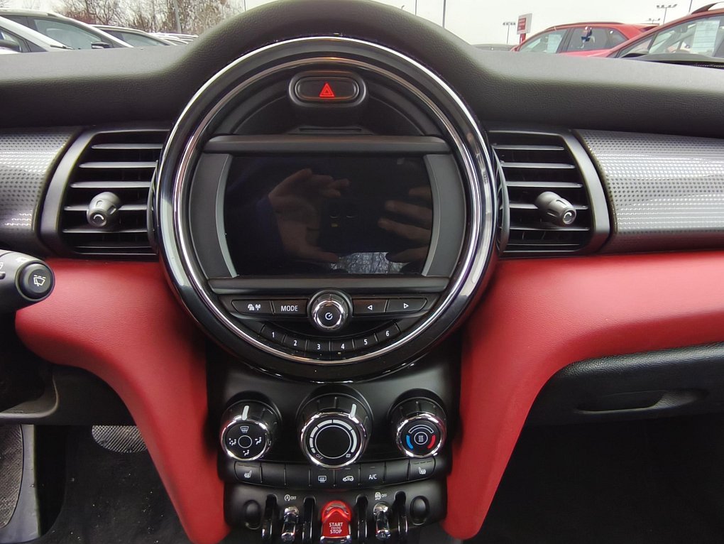 Mini Cooper 1.5i 