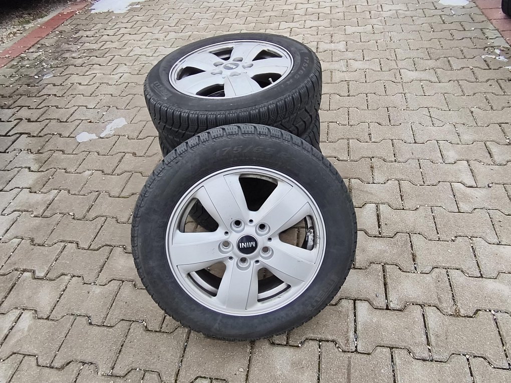 Mini Cooper 1.5i 