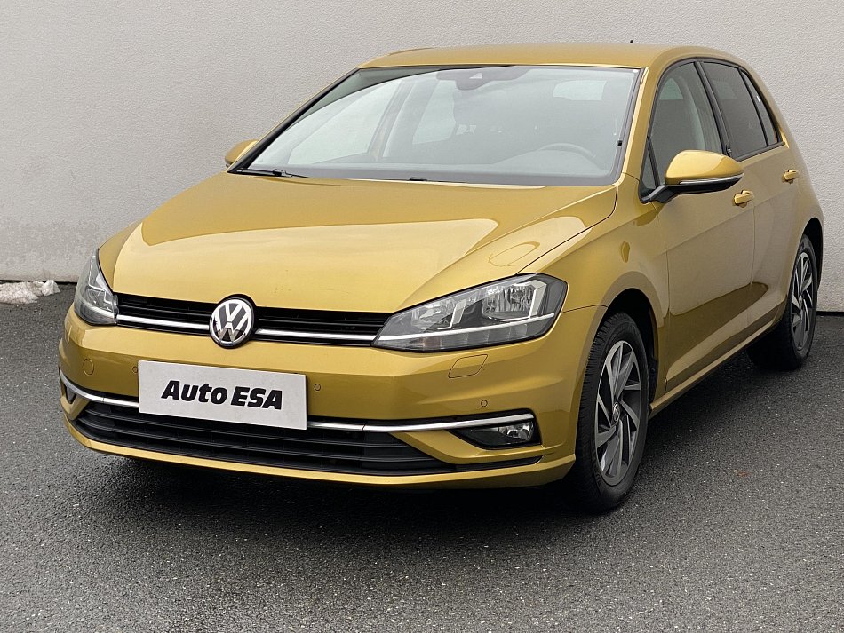 Volkswagen Golf 1.5 TSi Sound