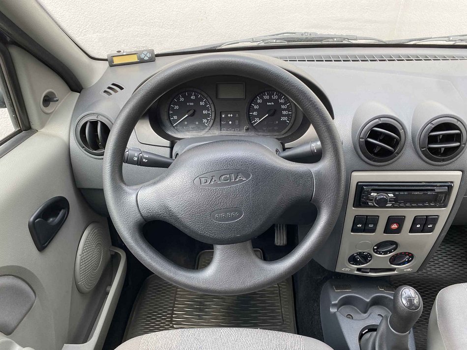 Dacia Logan 1.4i 