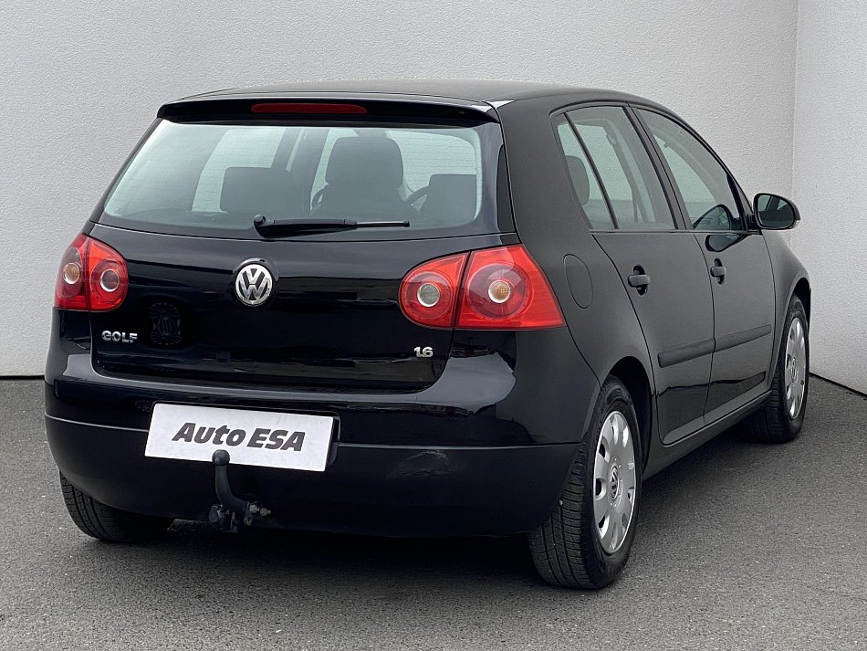 Volkswagen Golf 1.6i Trendline