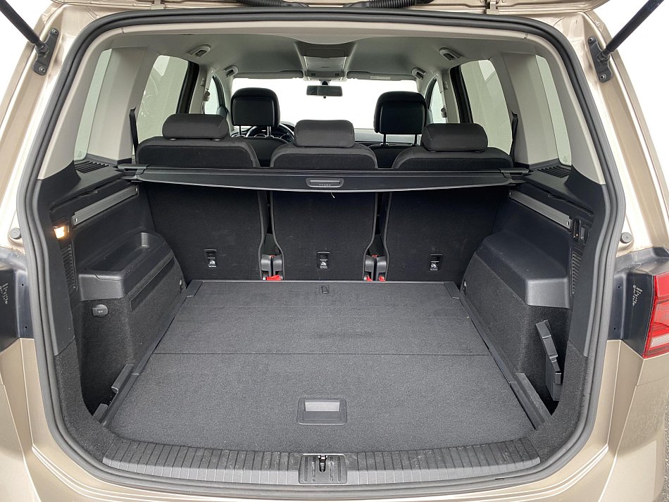 Volkswagen Touran 1.4 TSi Highline