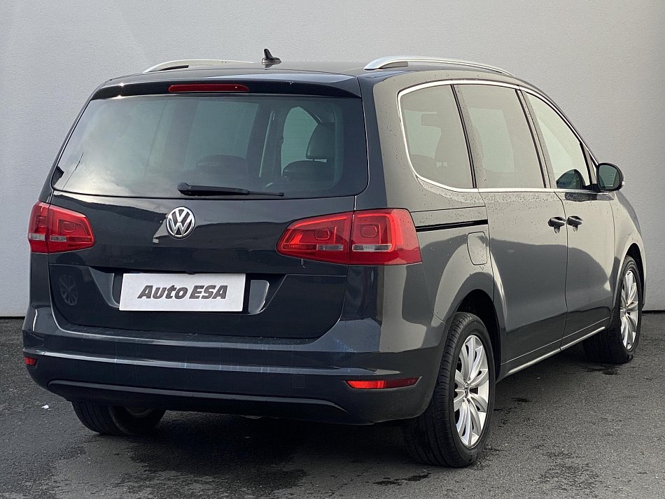 Volkswagen Sharan 2.0TDi 