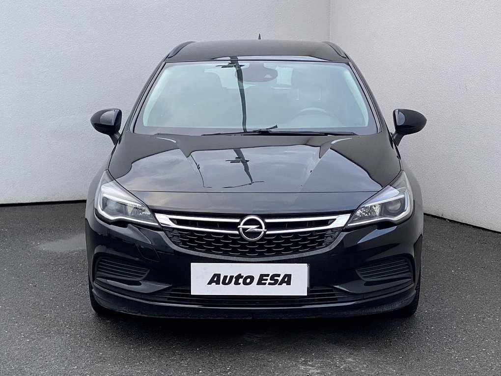 Opel Astra 1.6 CDTi 