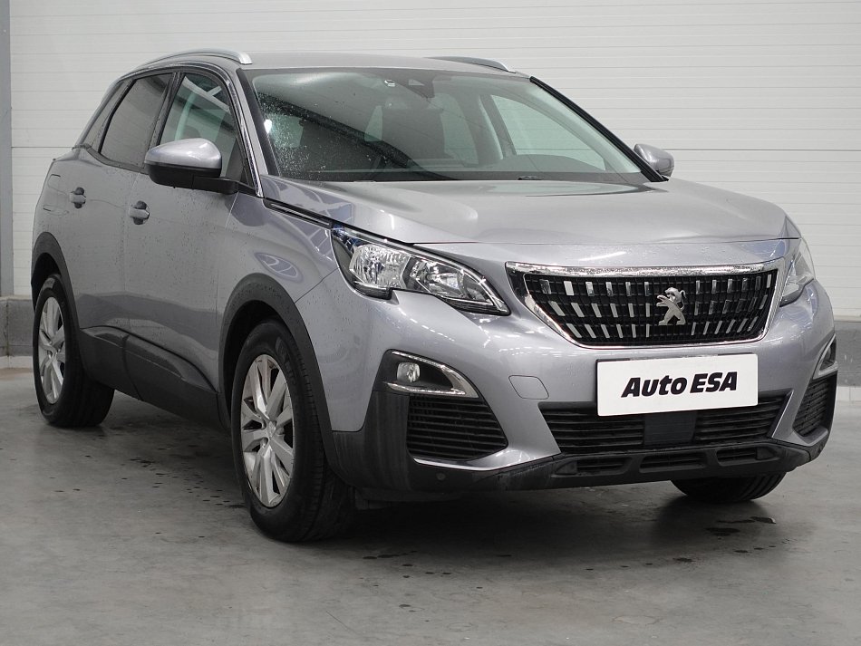 Peugeot 3008 1.2 PT 