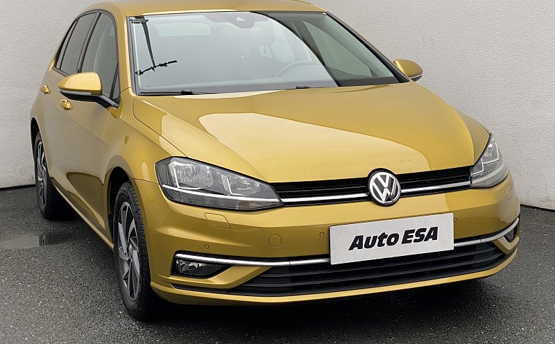 Volkswagen Golf 1.5 TSi Sound