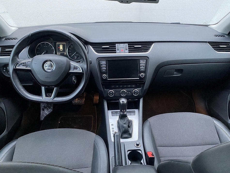 Škoda Octavia III 1.4 TSi Elegance