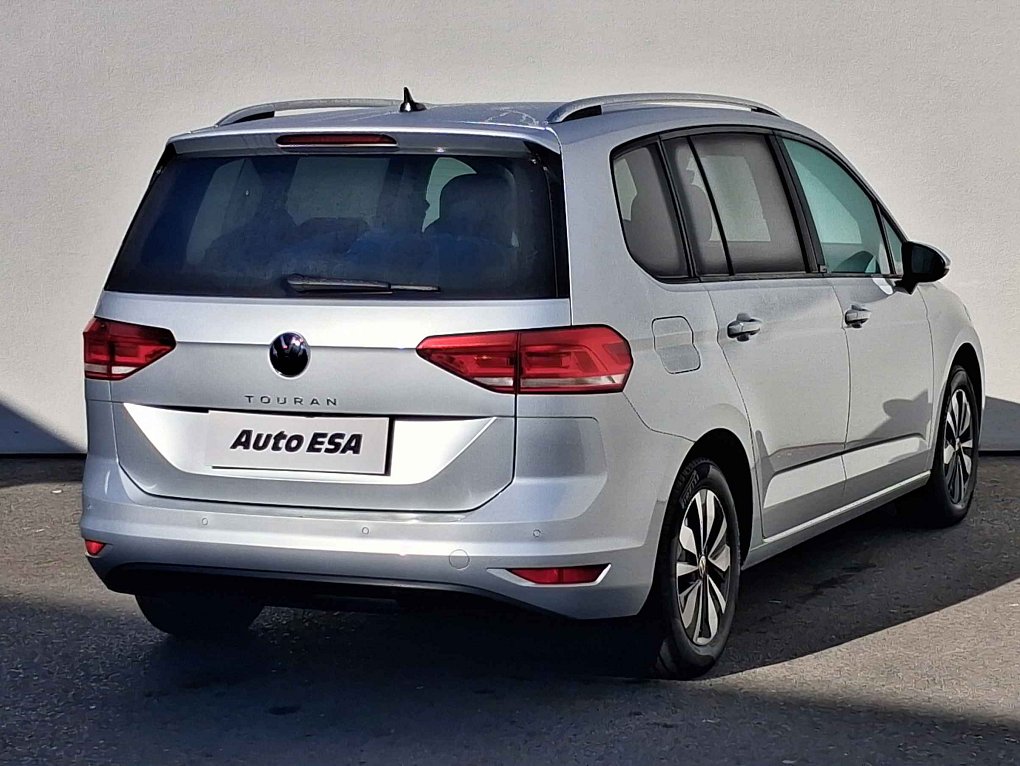 Volkswagen Touran 1.5 TSi Move