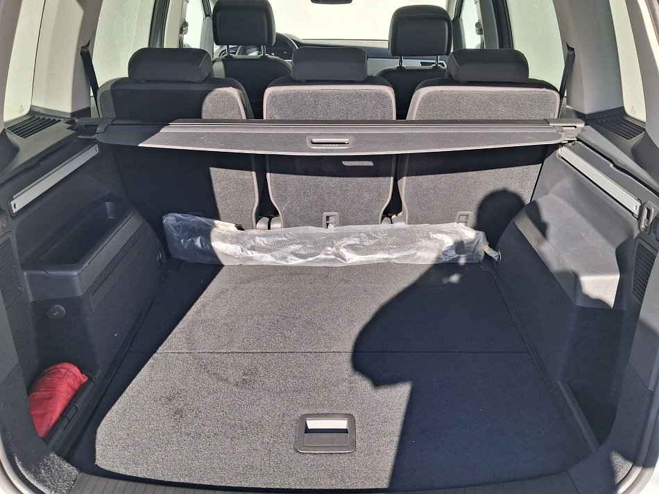 Volkswagen Touran 1.5 TSi Move