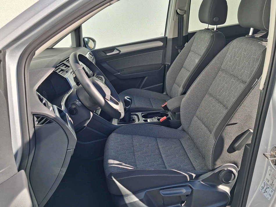 Volkswagen Touran 1.5 TSi Move