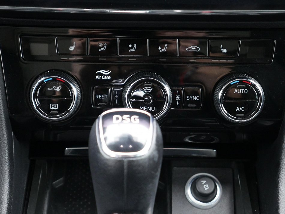 Škoda Superb III 2.0 TDI L&K