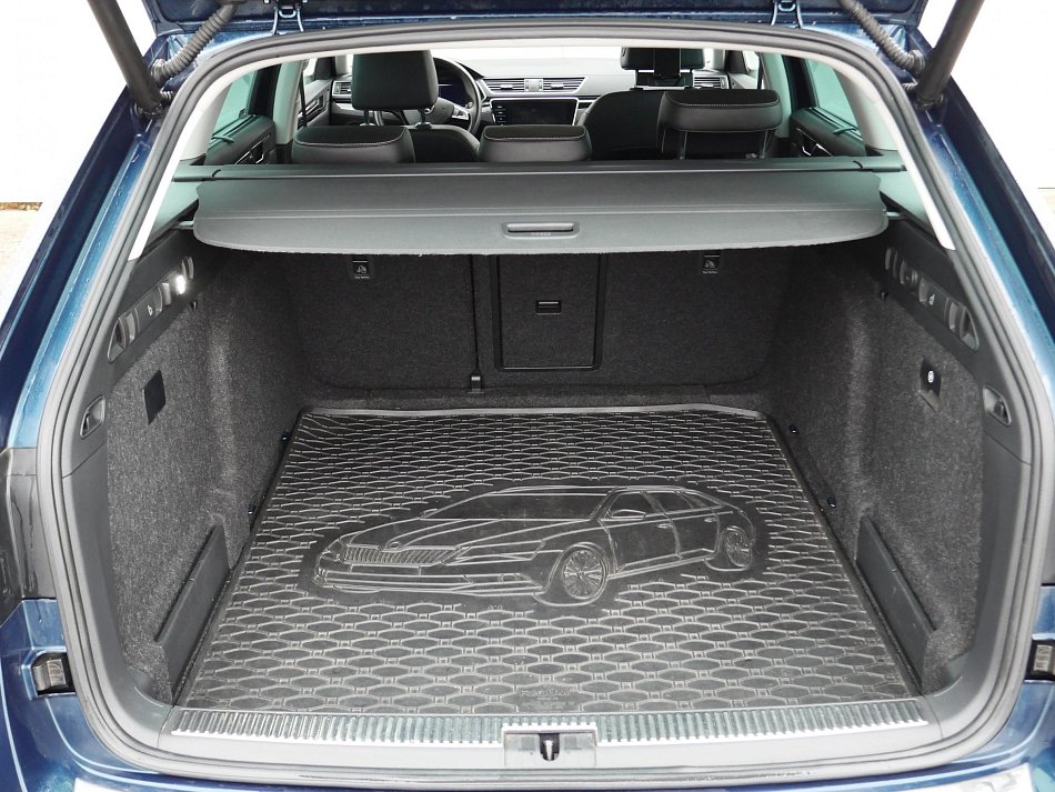 Škoda Superb III 2.0 TDI L&K