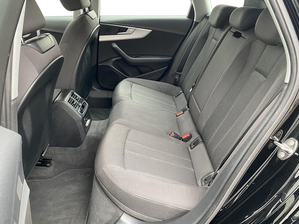 Audi A4 3.0TDI  Quattro