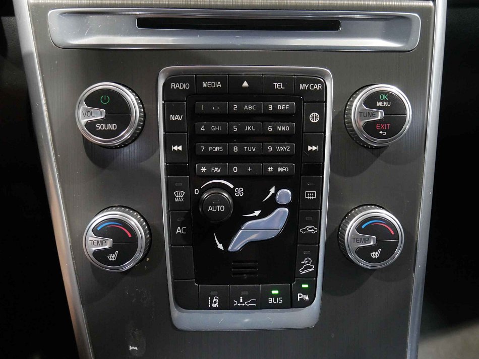 Volvo XC60 2.4D  4x4