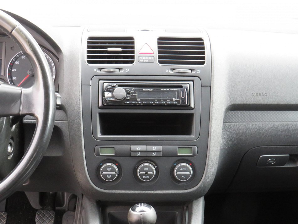 Volkswagen Golf 1.4i 