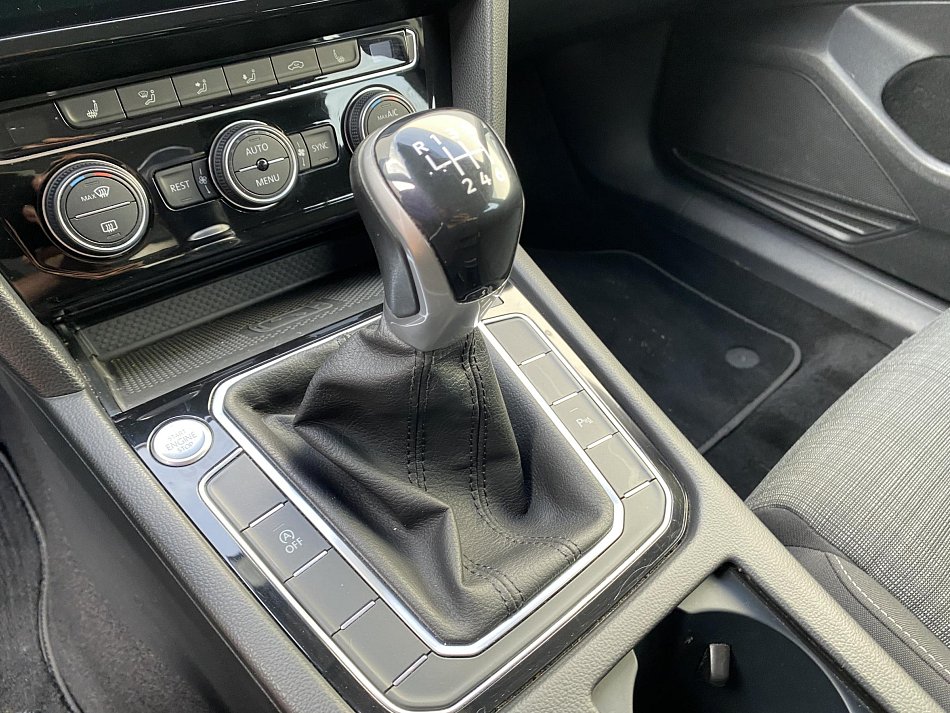 Volkswagen Passat 2.0 TDi Business