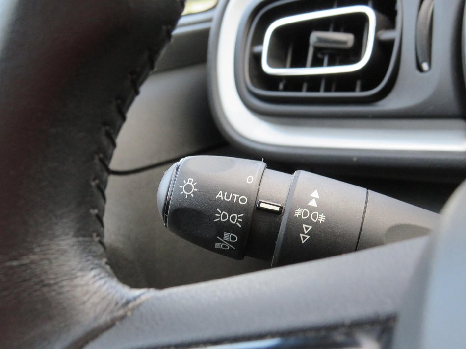 Citroën C3 1.2 PT Shine