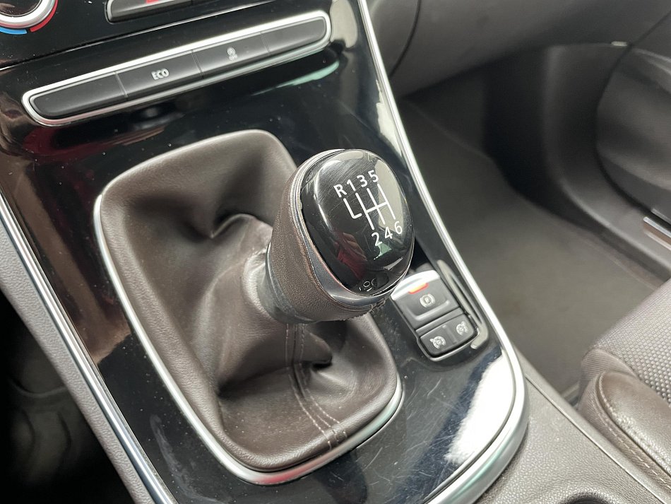 Renault Espace 1.6 dCi Intense