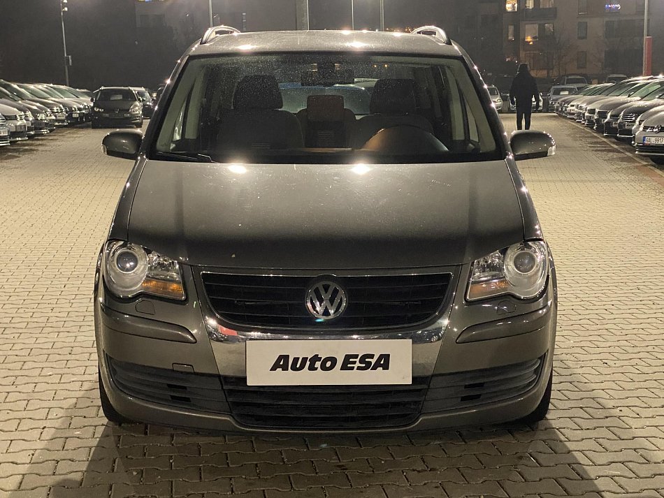 Volkswagen Touran 2.0 TDI 