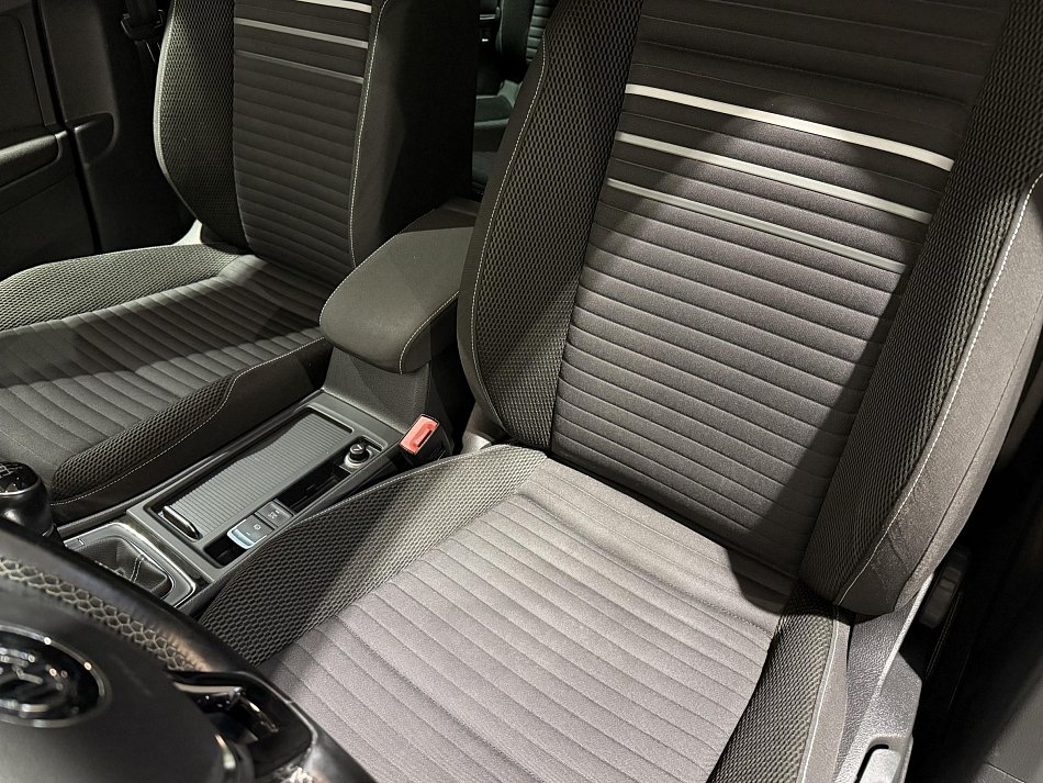 Volkswagen Golf 1.2 TSI 