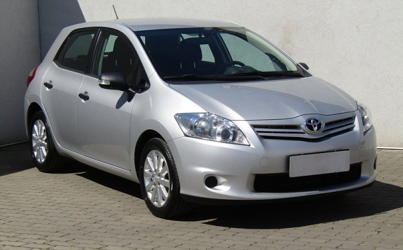 Toyota Auris 1.6 i 