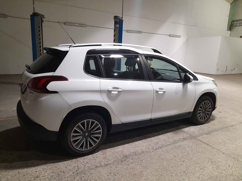 Peugeot 2008 1.2 