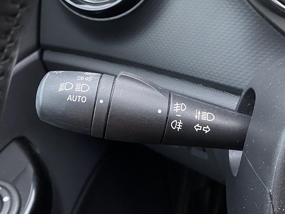 Renault Captur 1.2TCe Intense