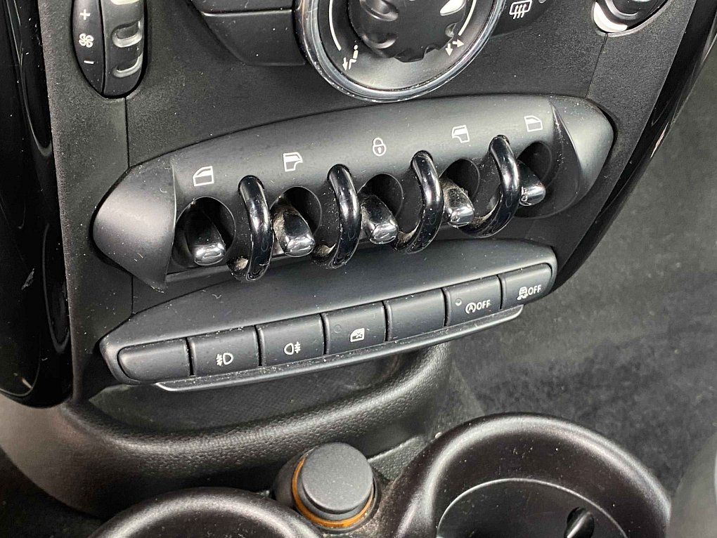 Mini Countryman 1.6 i 