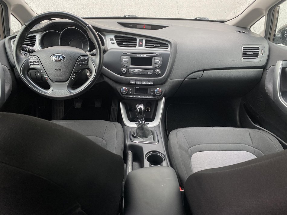 Kia Ceed 1.6 GDi FIFA World Cup