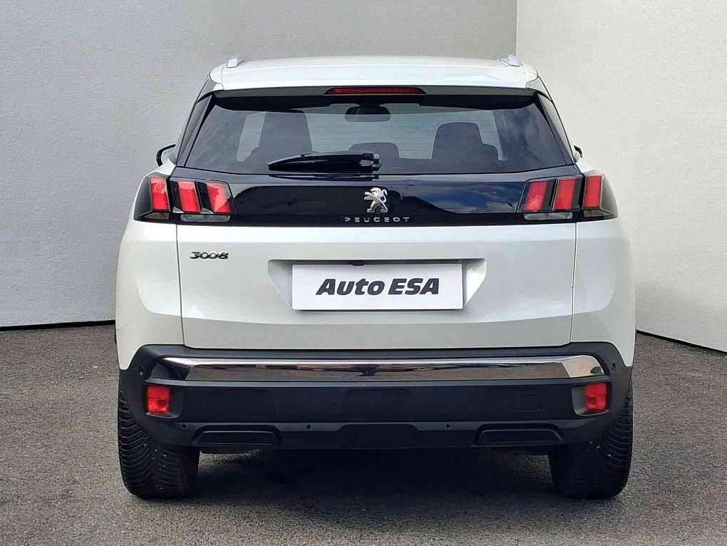 Peugeot 3008 1.2PT Allure
