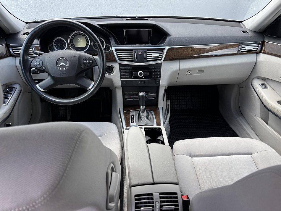 Mercedes-Benz Třída E 2.2 CDi  E250