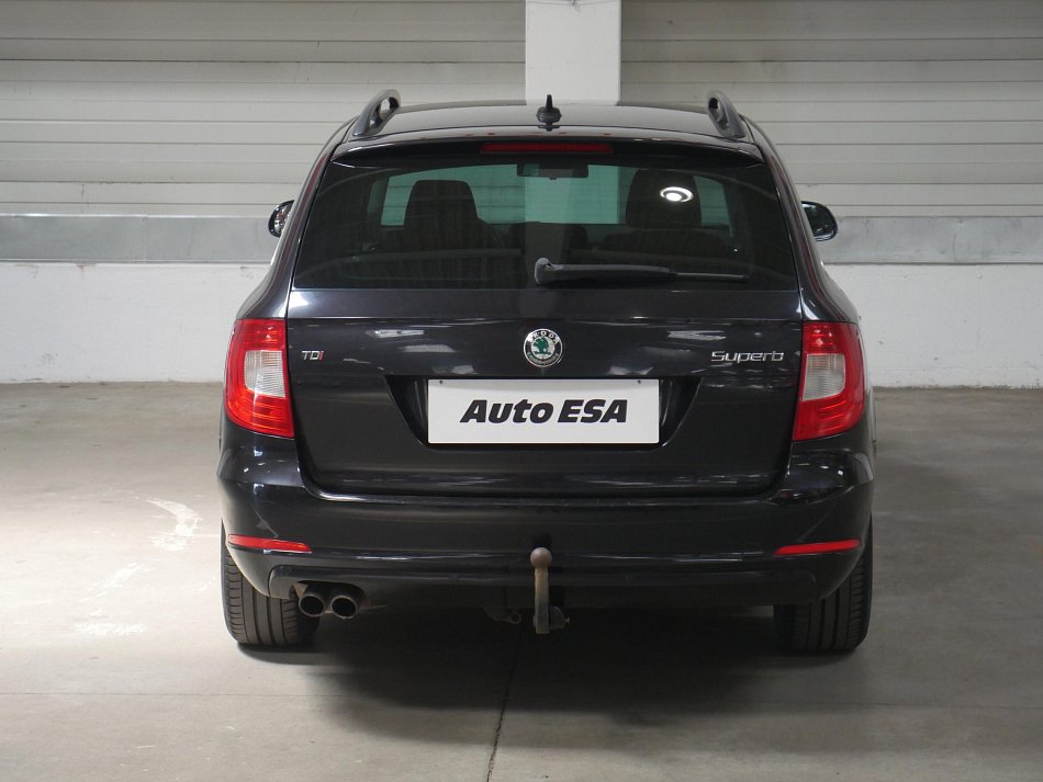 Škoda Superb II 2.0 TDi Ambition