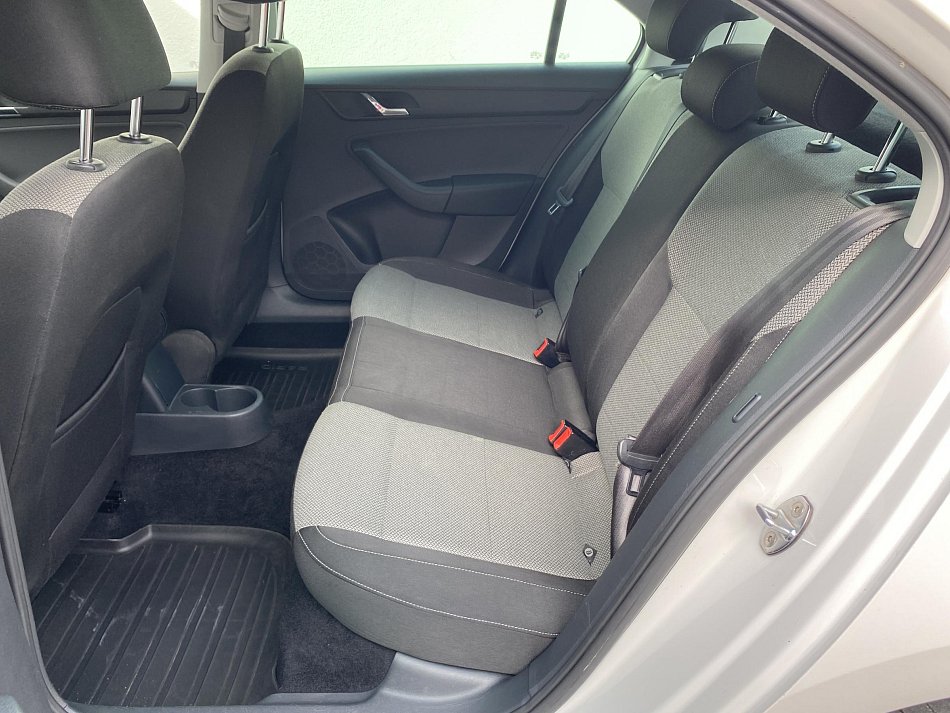 Škoda Rapid 1.2 TSi Elegance