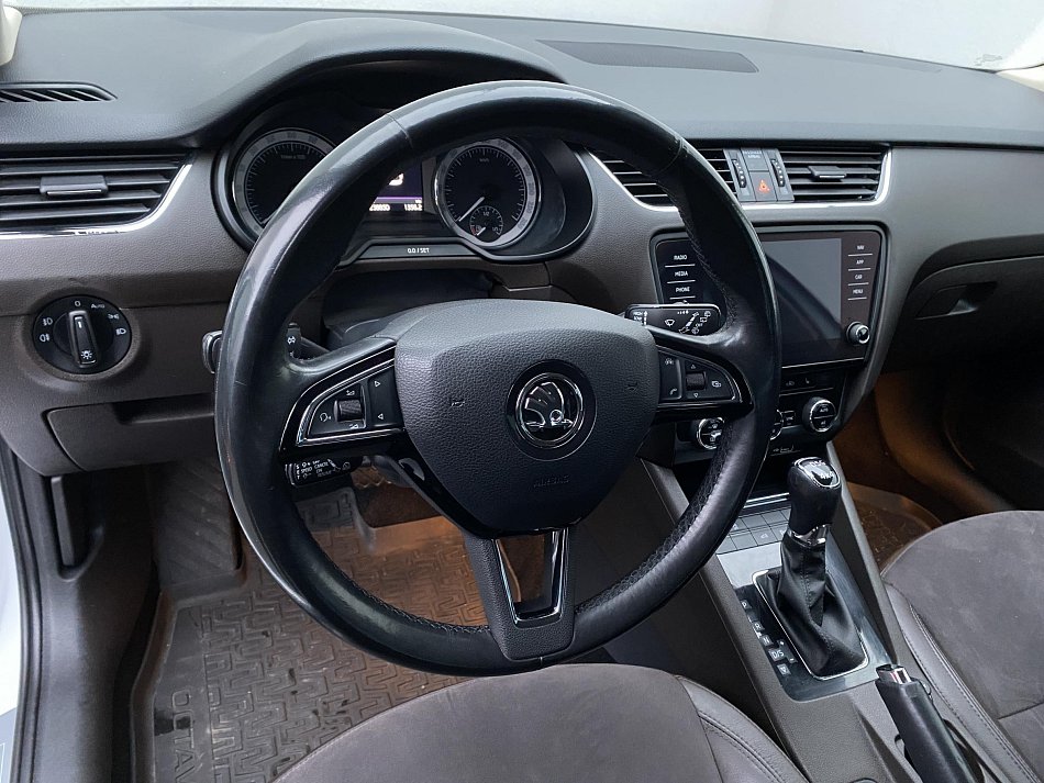 Škoda Octavia III 2.0 TDi  4x4