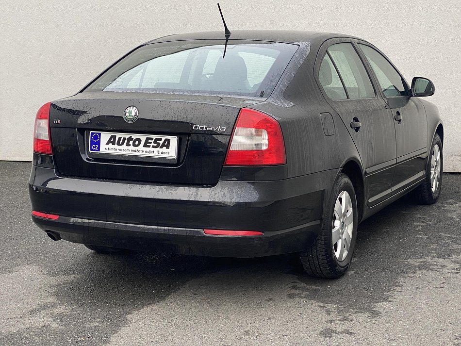 Škoda Octavia II 2.0 TDi Champion