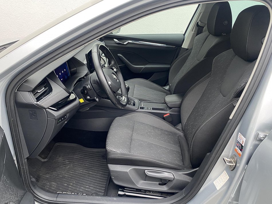 Škoda Octavia IV 1.5 TSi Style