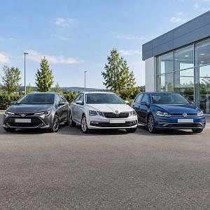 Oblíbené modely Škoda a Toyota na prodejní ploše Auto ESA